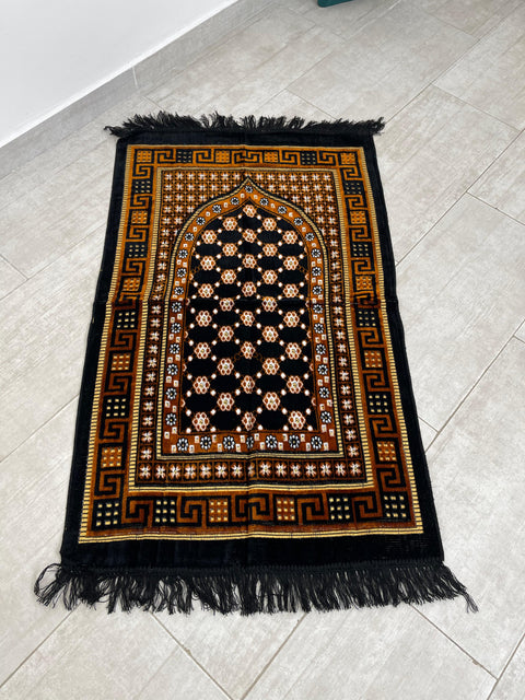 Tappeto da preghiera elegante in velluto decorato