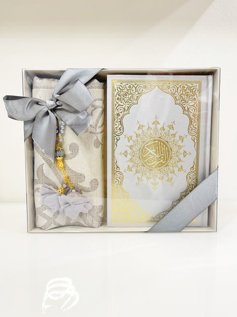 Set Preghiera – Corano 20x13,5 cm, Tappeto e tasbih